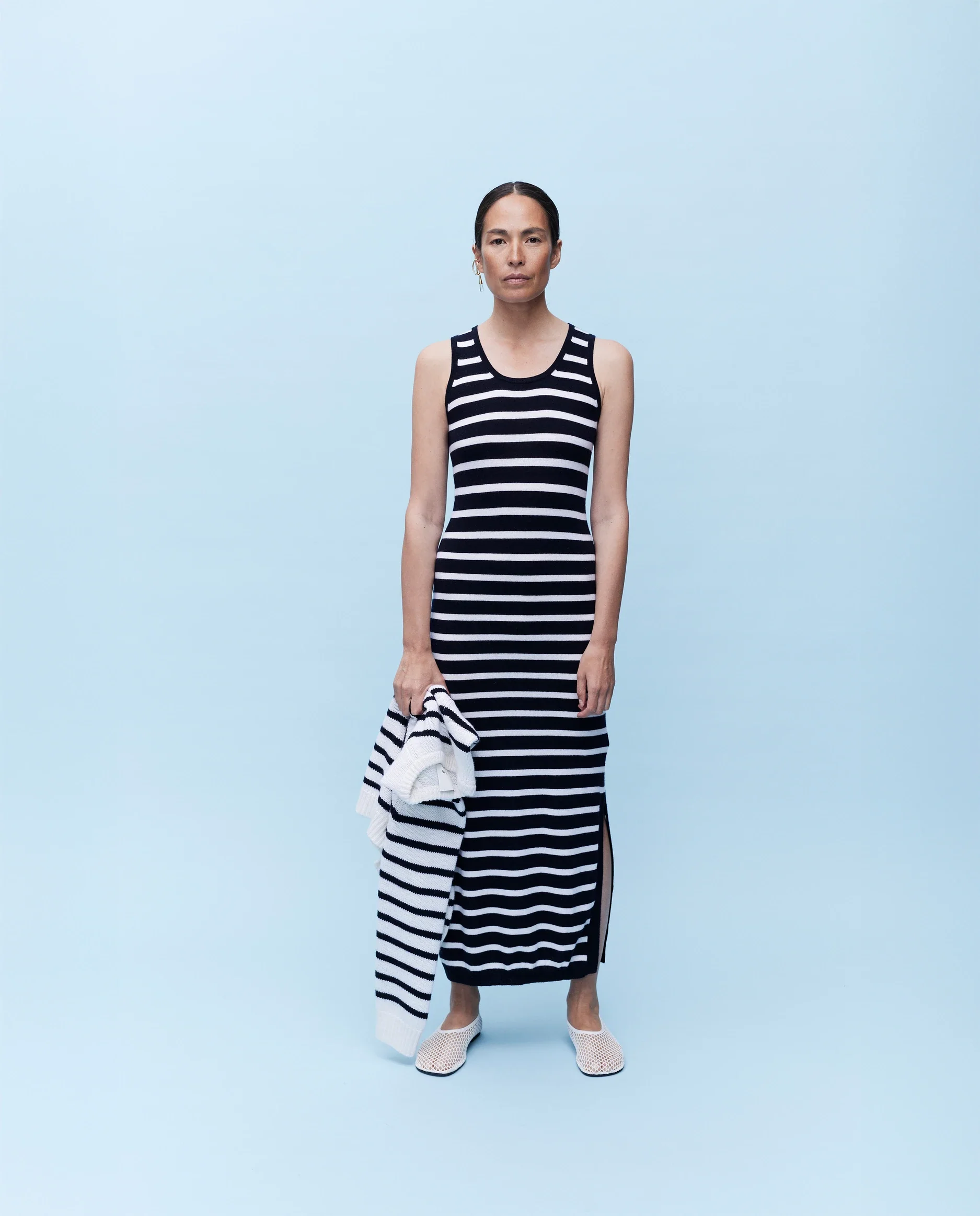 Woll-Mischung Kleid in Navy - Image 7
