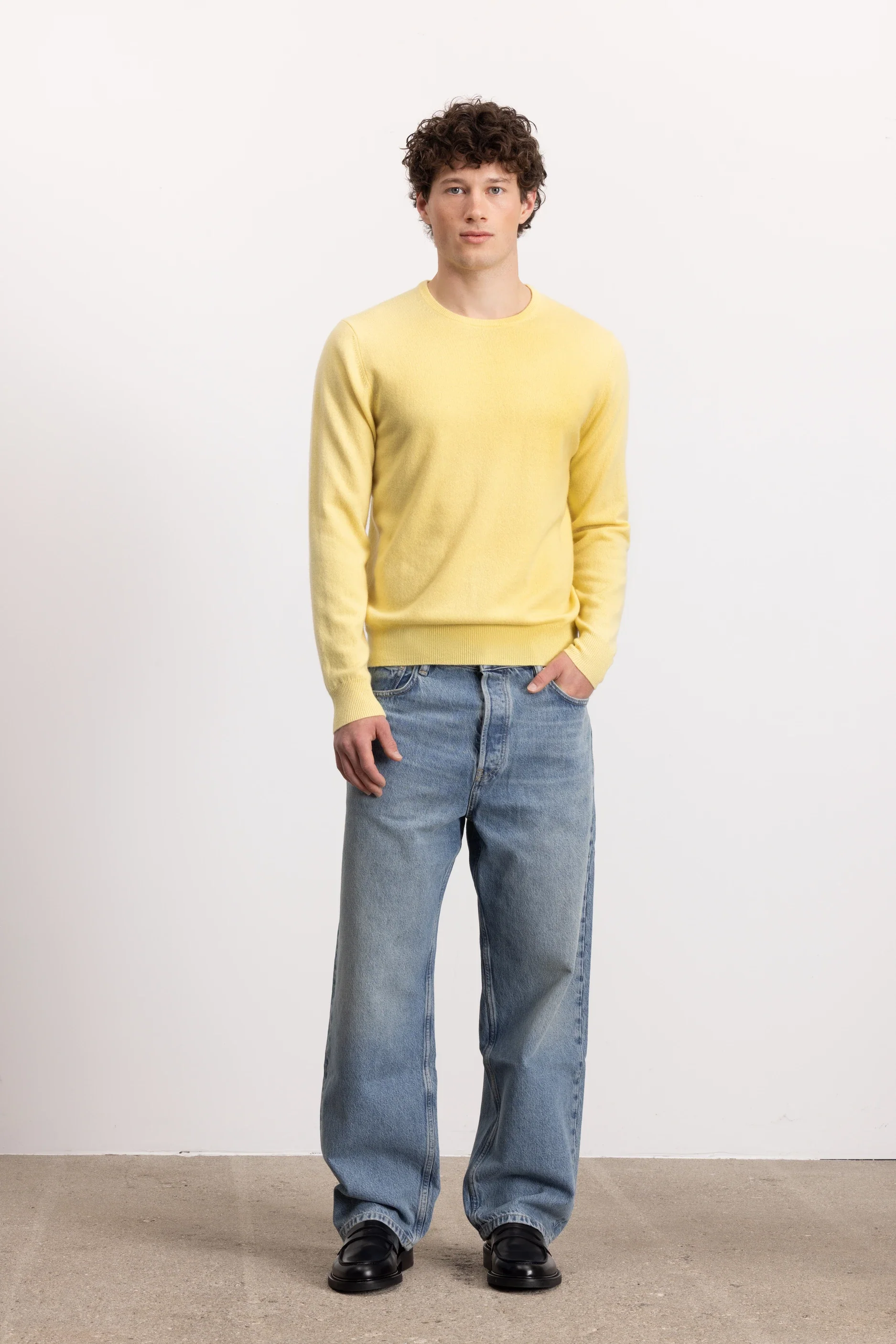 Cashmere Pullover in Gelb - Image 6