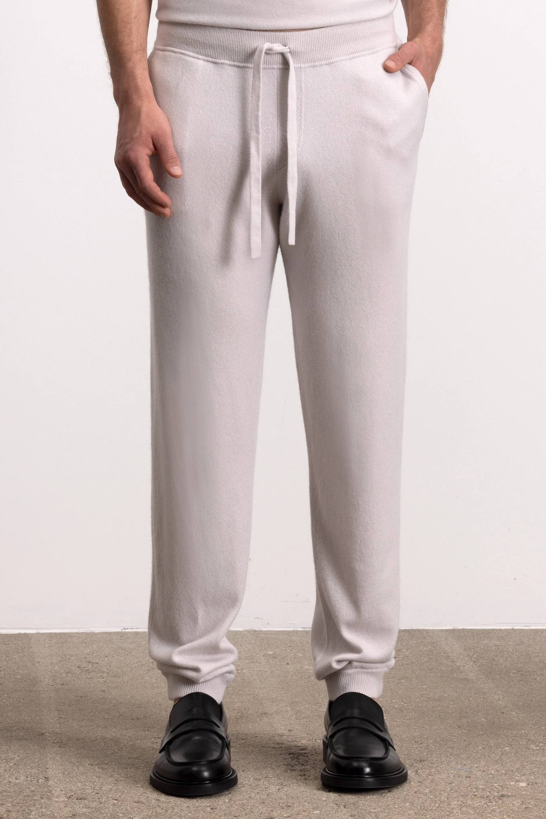 Woll-Mischung Hose in Grau - Image 7